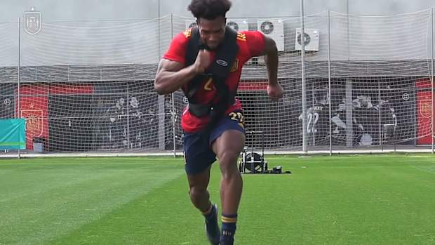 Adama Traoré's power and strength training